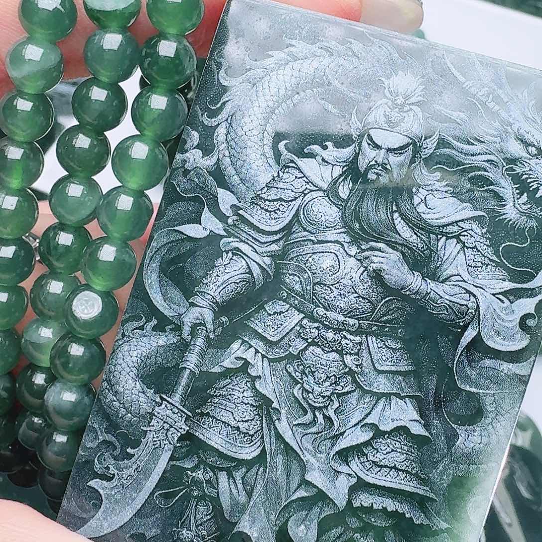 翡翠未镶嵌颈饰111