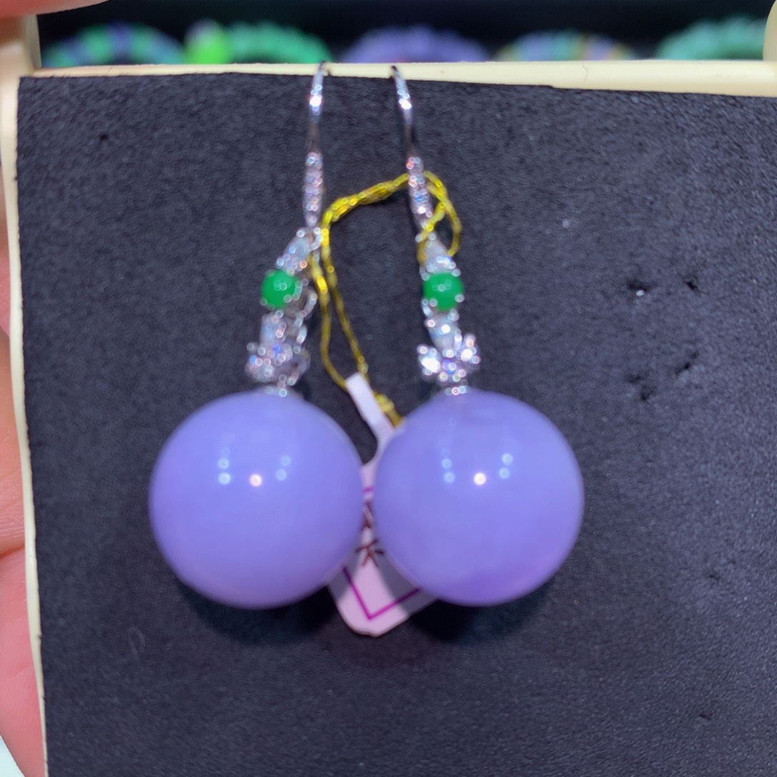 翡翠18K金镶嵌颈饰翡翠