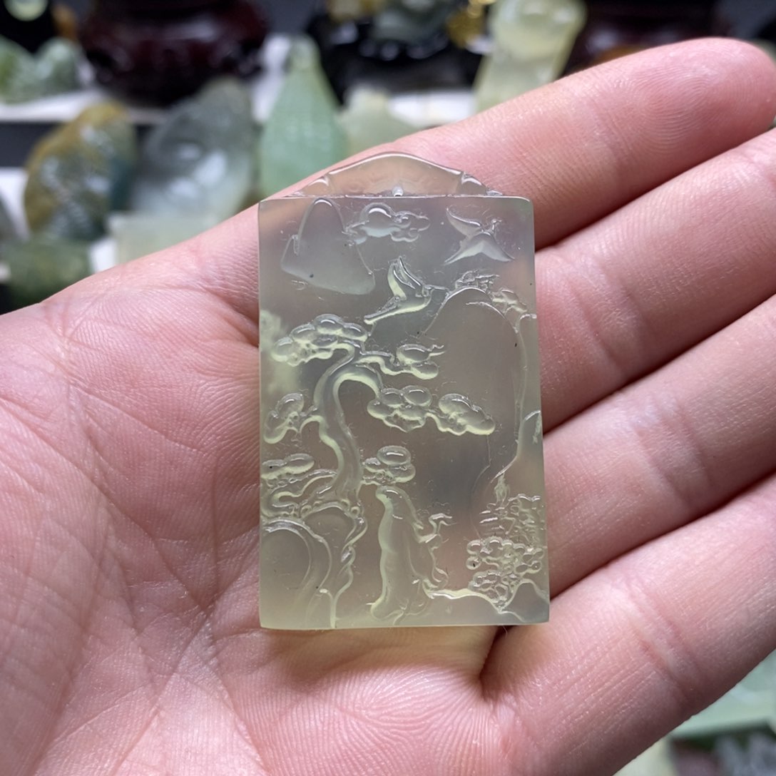 岫玉山水吊坠未镶嵌