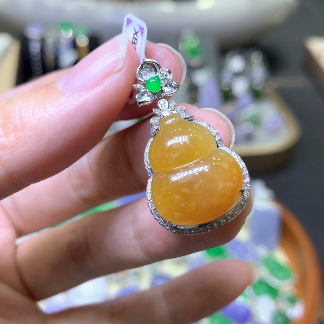 【闪购商品】翡翠颈饰未镶嵌翡翠吊坠项链