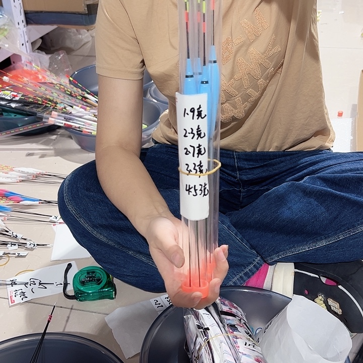 小仙家45-50cm芦苇硬尾发3支