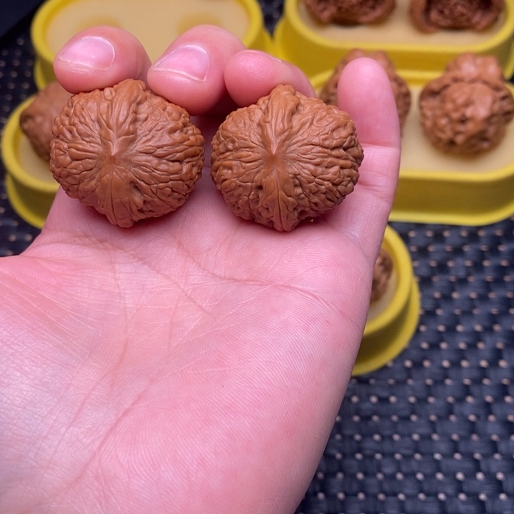 文玩核桃吊坠平底锅32