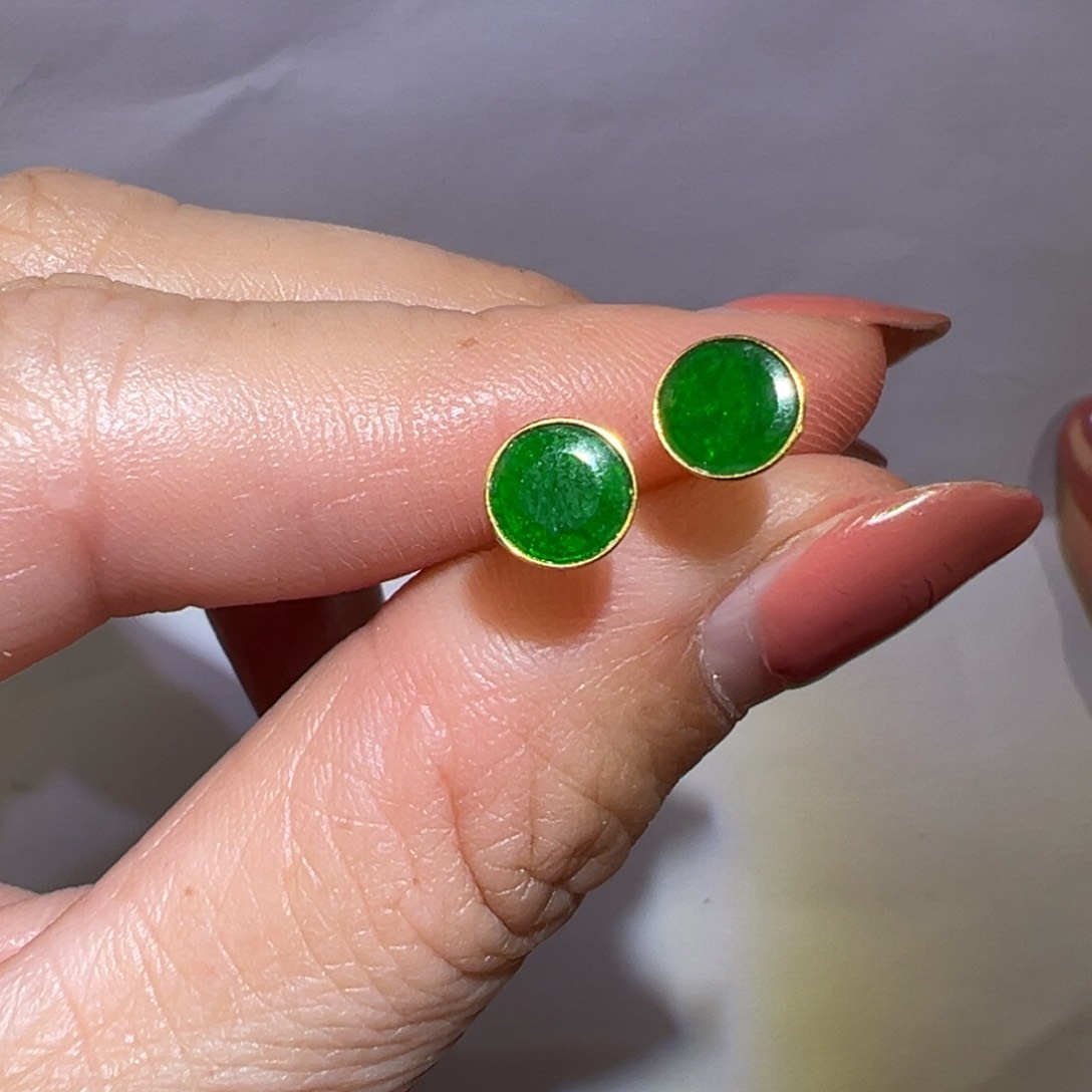 翡翠颈饰18K金镶嵌耳钉