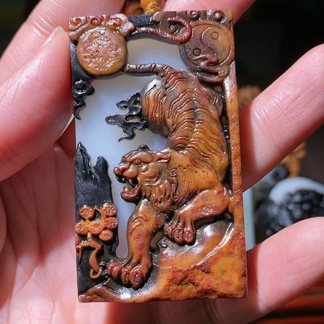 和田玉挂件未镶嵌