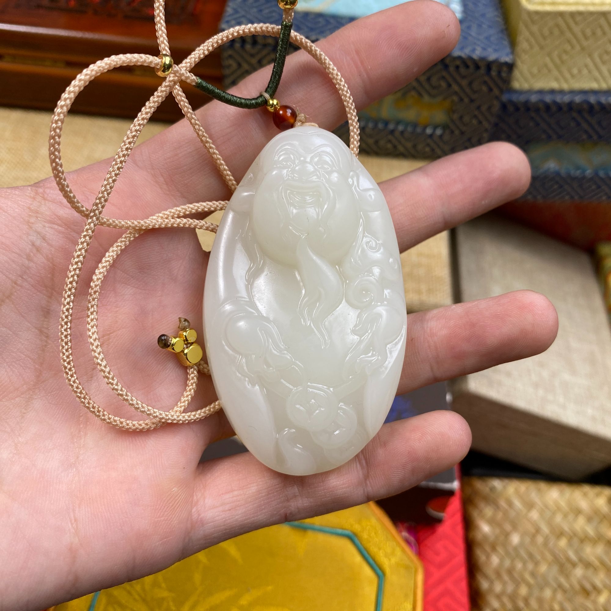 【闪购商品】-和田玉财神吊坠