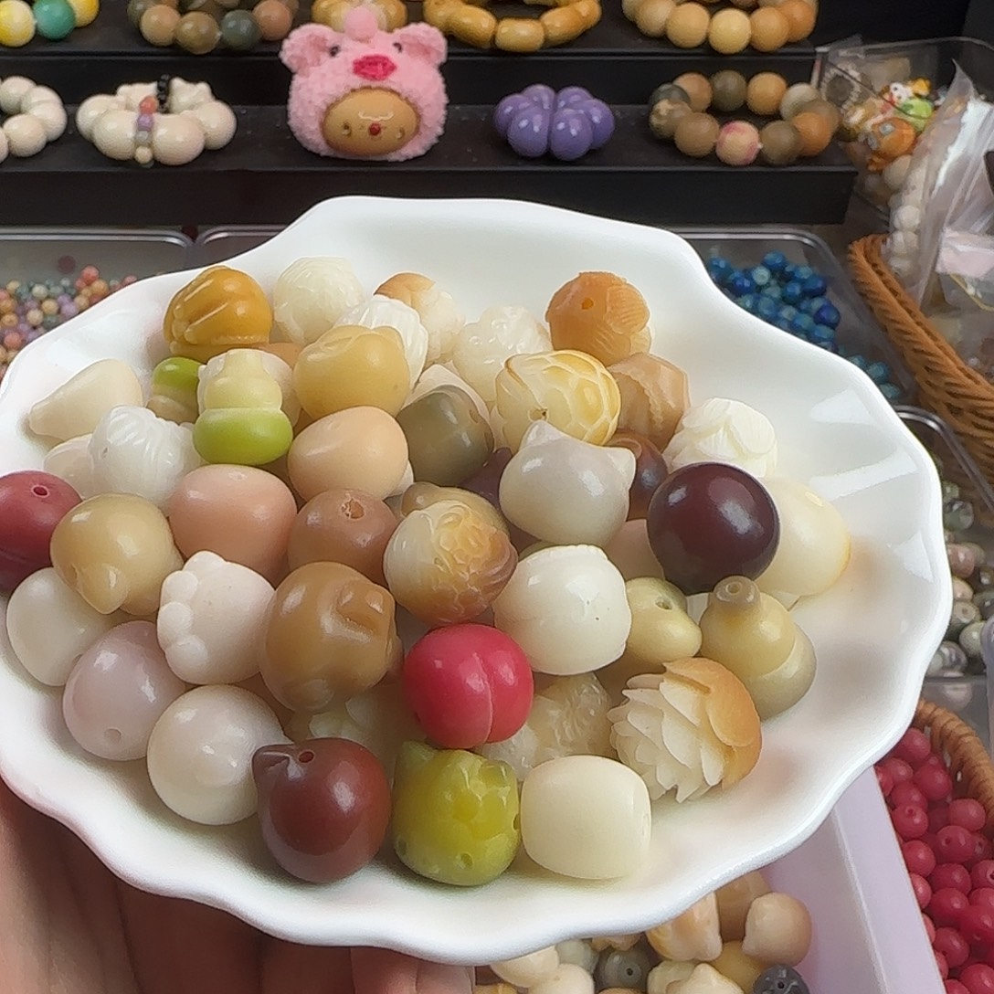 菩提根/象牙果手串大尺寸雕刻件100颗混随机发