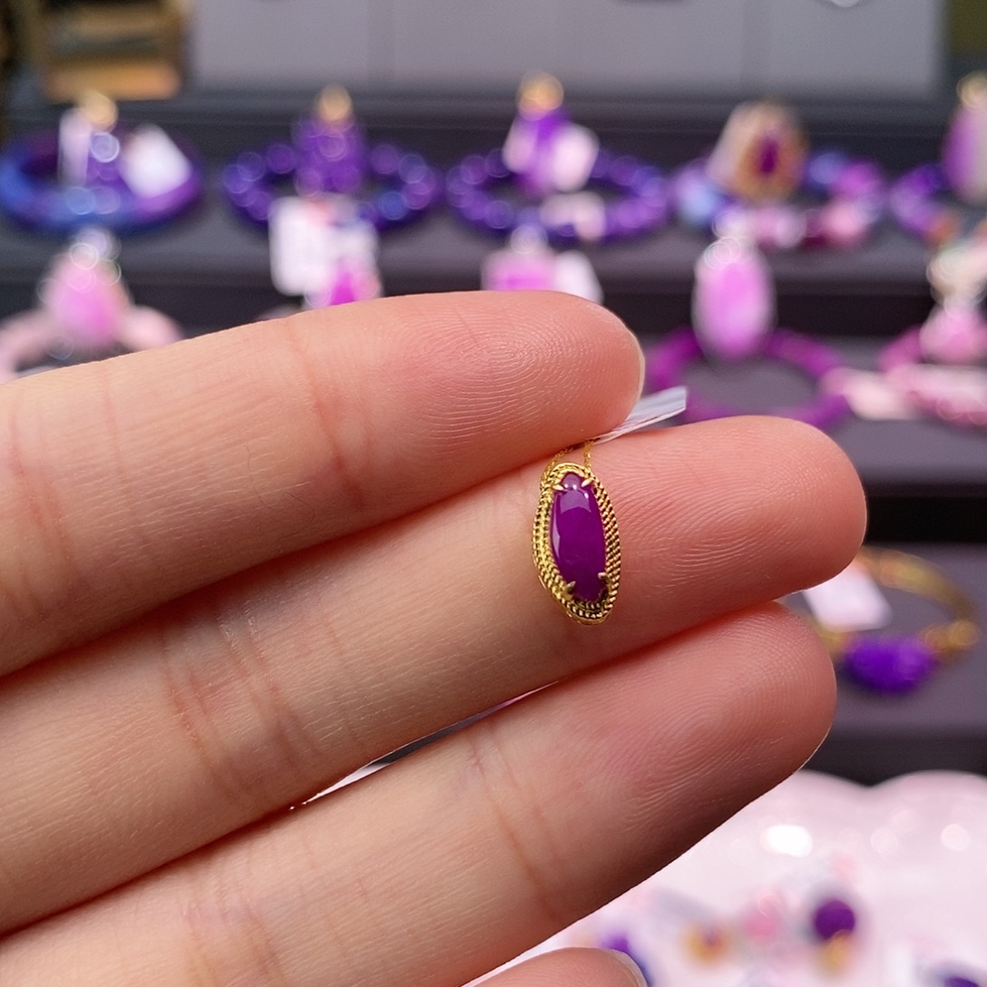 苏纪石（舒俱来）18K金镶嵌吊坠(不含链)