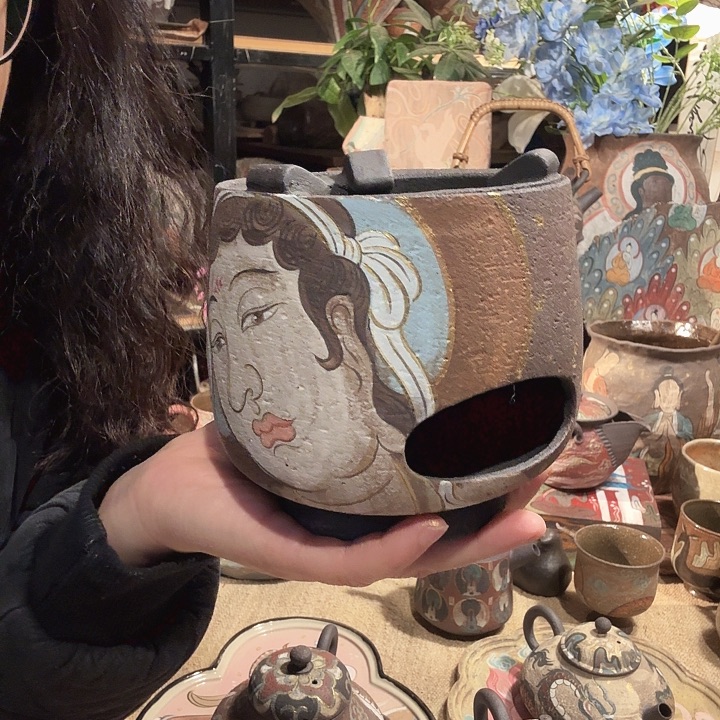 手工制作各种精美陶瓷