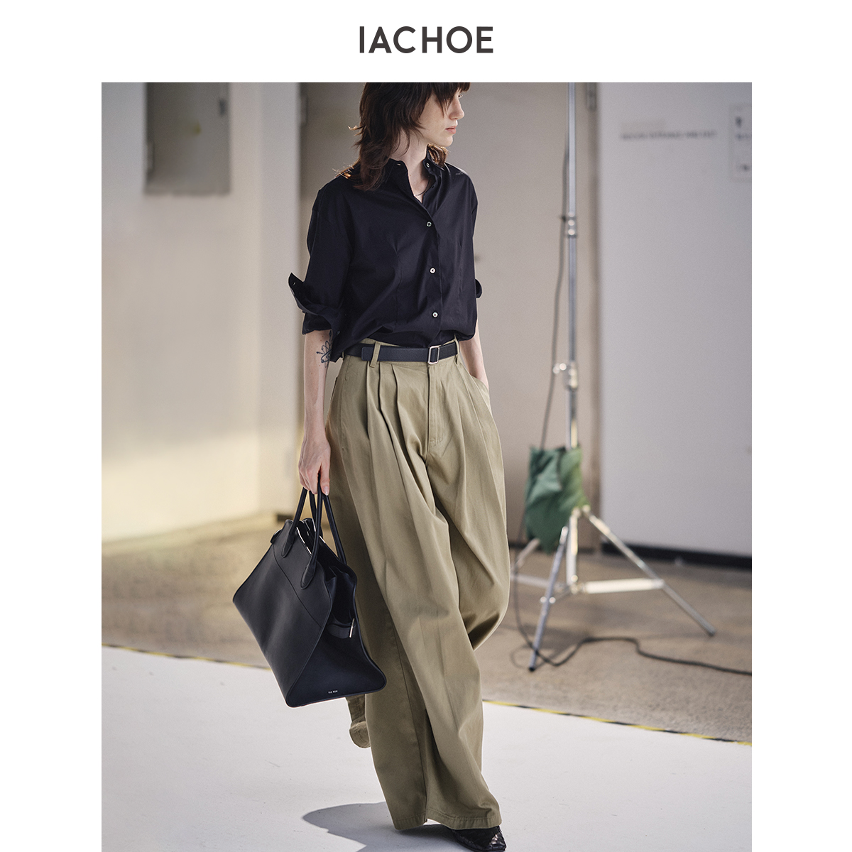 IACHOE阔腿卡其色休闲裤3661518003