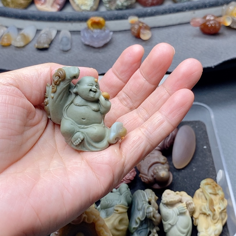 【闪购商品】定制石英质玉吊坠未镶嵌