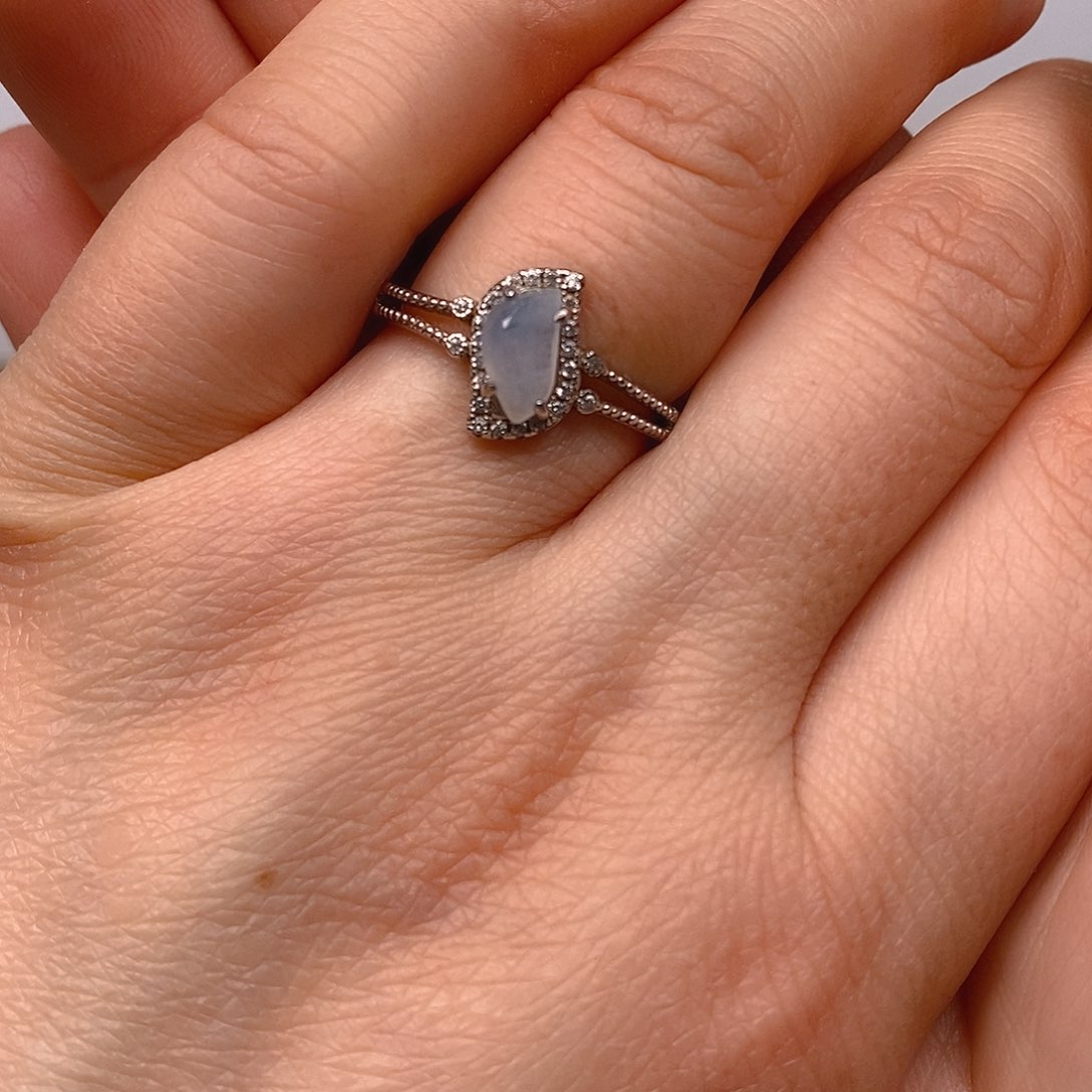 翡翠戒指未镶嵌翡翠蛋面