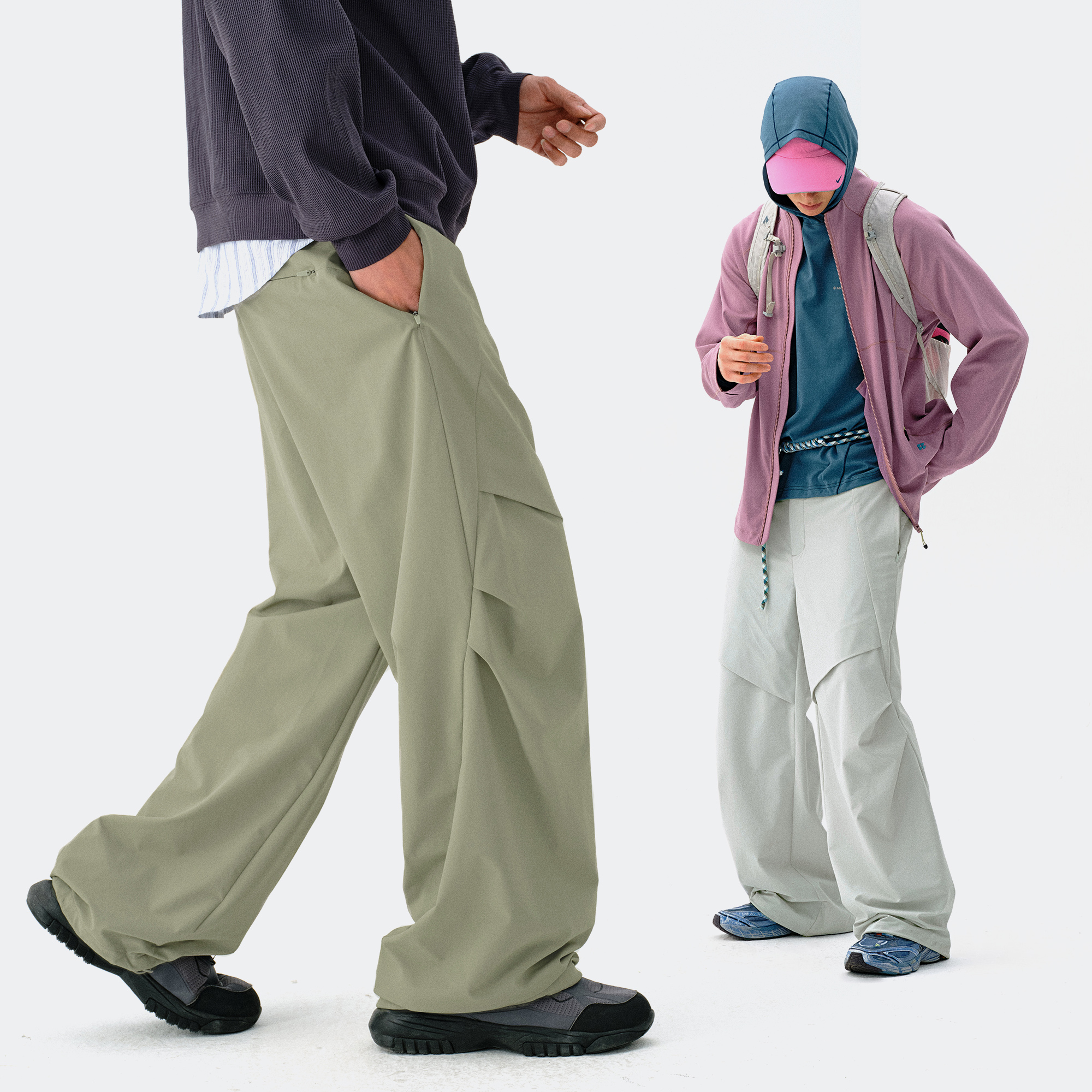 瞬时山野Monterest户外双褶菱形活页宽松直筒休闲长裤弯刀裤男