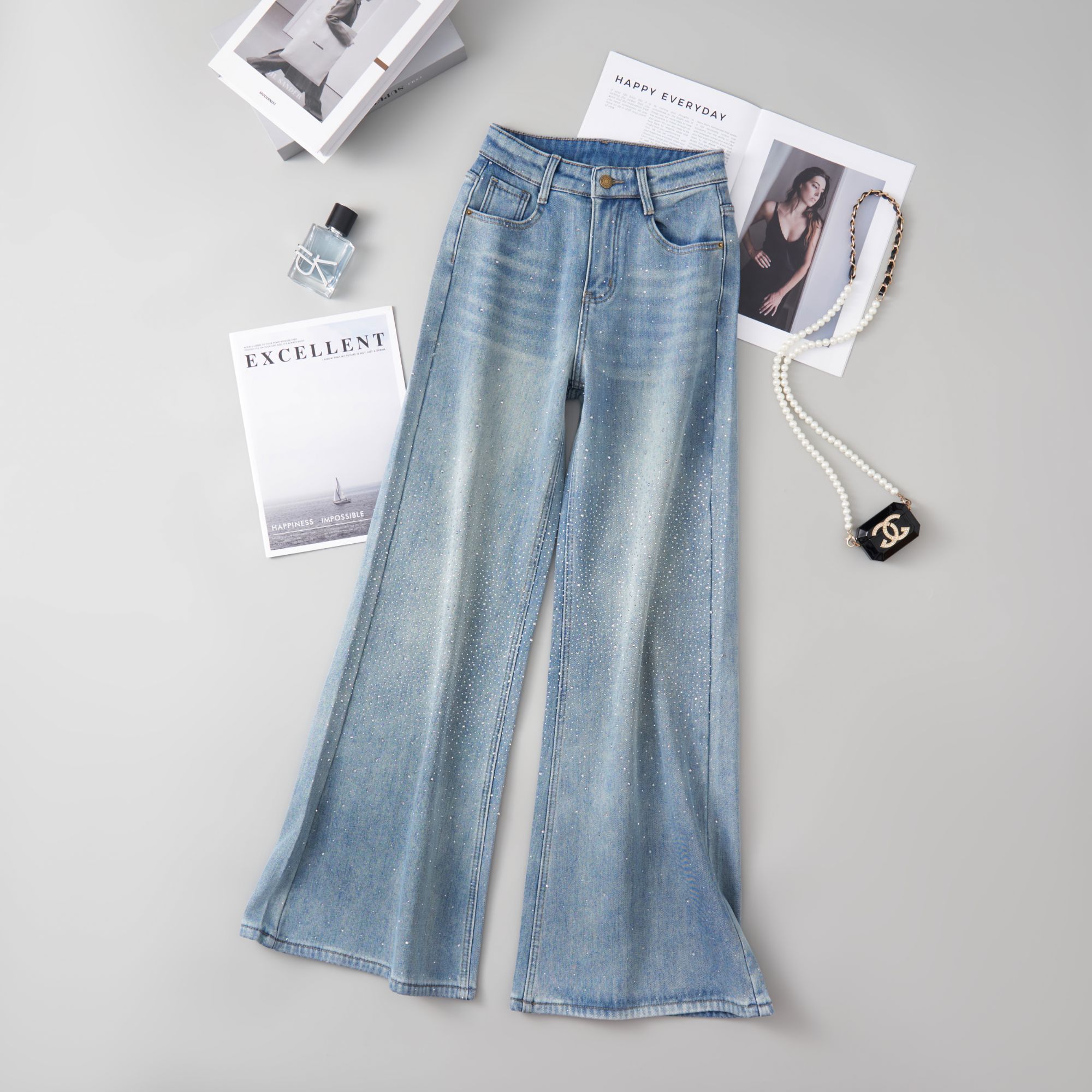 【满天星】2026新款闪亮重工烫钻冬季加绒高腰遮肉牛仔裤女10083