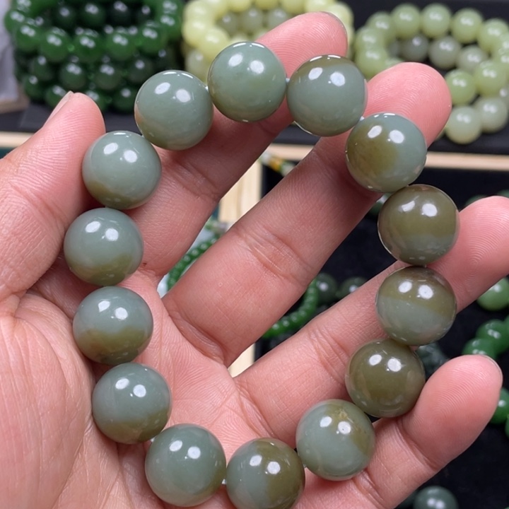 和田玉手串未镶嵌