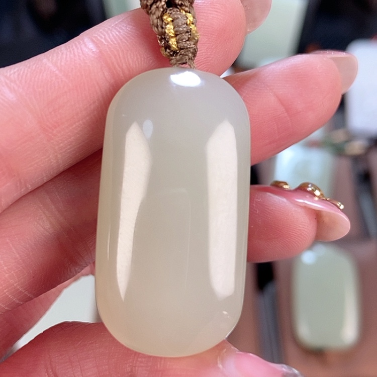 【闪购商品】和田玉颈饰未镶嵌