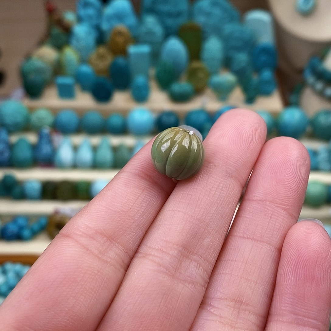 绿松石珠宝奇石未镶嵌