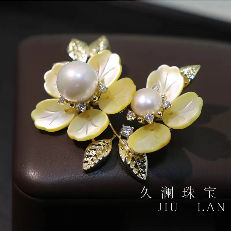 天然淡水珍珠高端胸针A303
