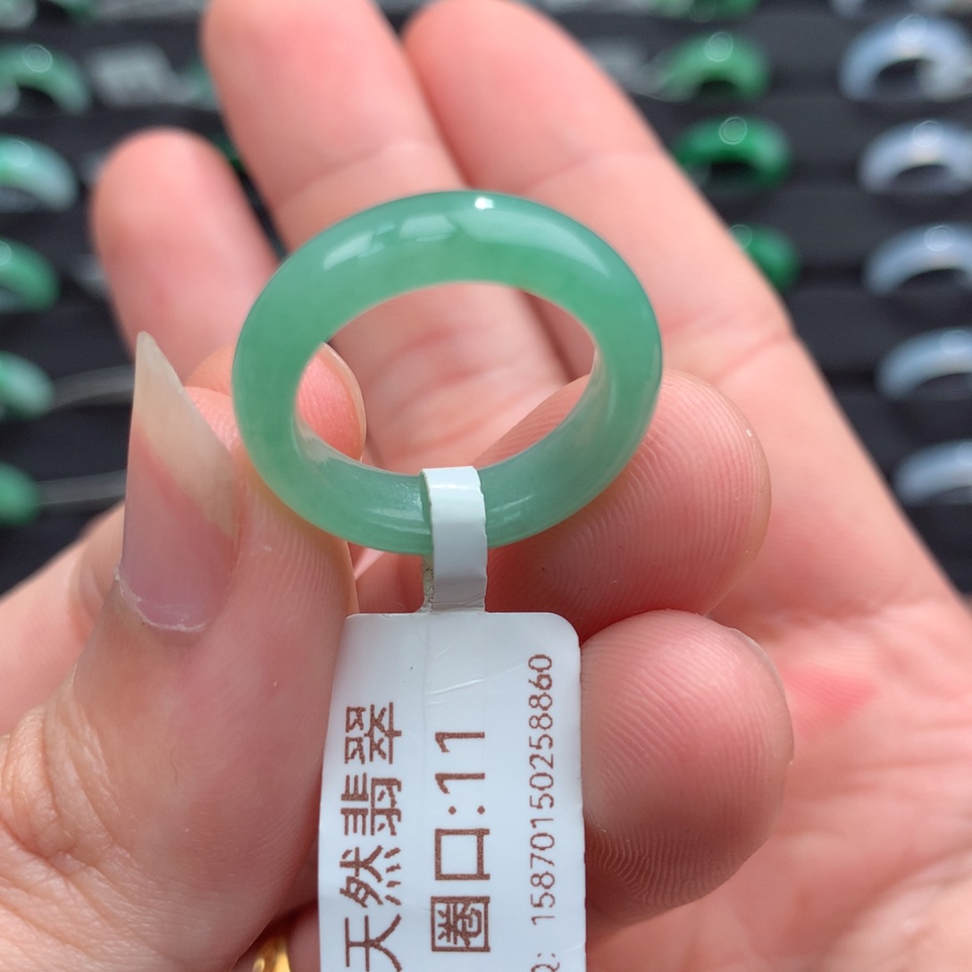 翡翠未镶嵌戒指天然