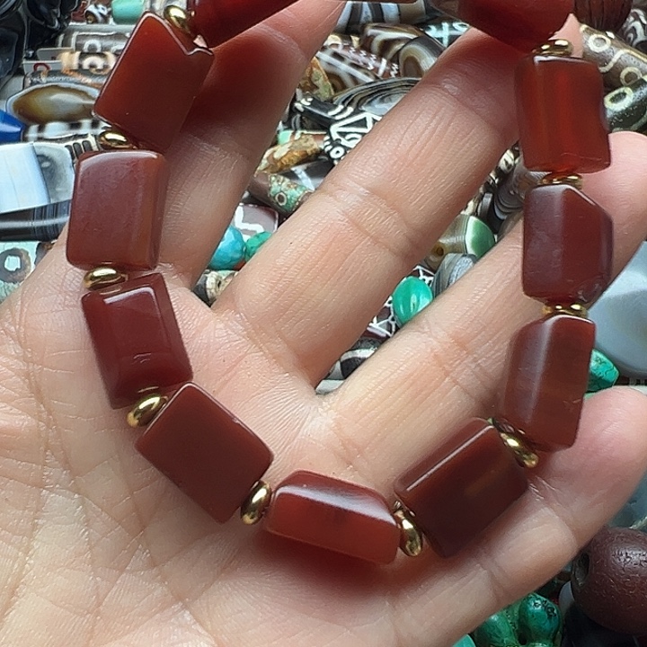 玛瑙/玉髓未镶嵌颈饰