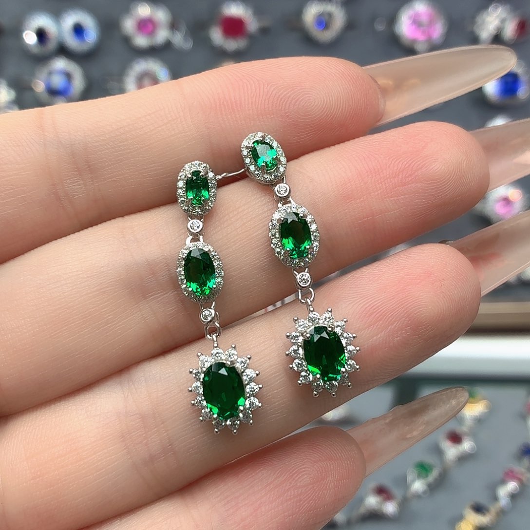 925银培育祖母绿色宝石