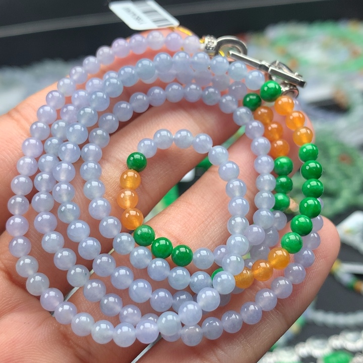 翡翠手镯未镶嵌卡