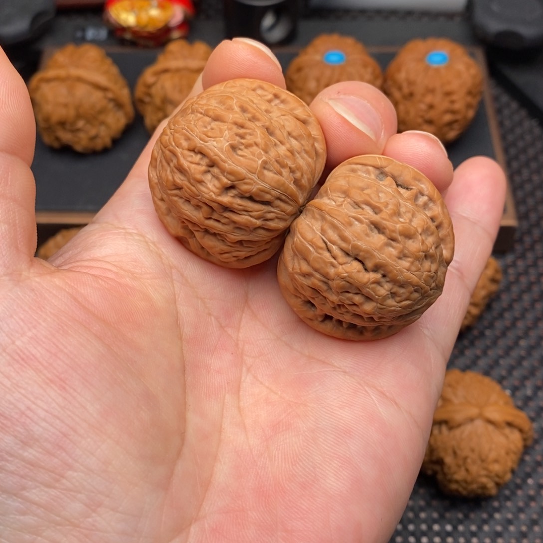 文玩核桃把件全品白茬铁锤38.5尺