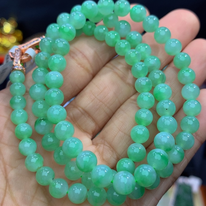 翡翠手链未镶嵌翡翠 