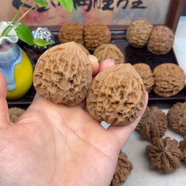 核桃秦岭山脉文玩