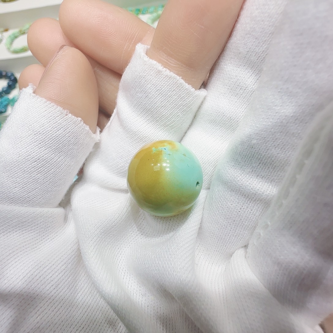 绿松石未镶嵌原矿绿松石