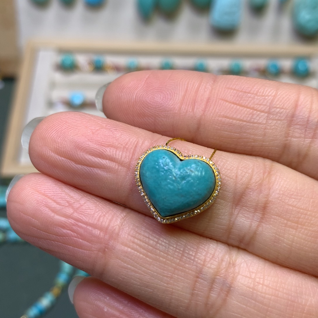 绿松石配饰18K金镶嵌