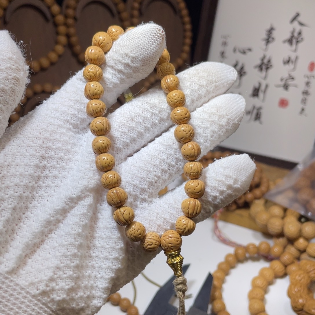 7****吊坠桃核东北野生