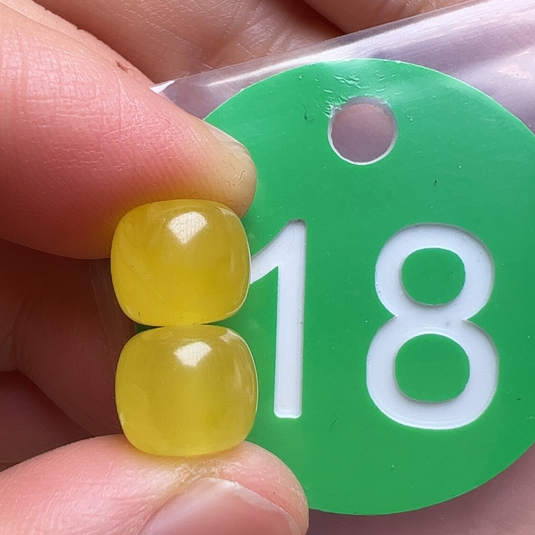 蜜蜡未镶嵌珠宝奇石明*9m m