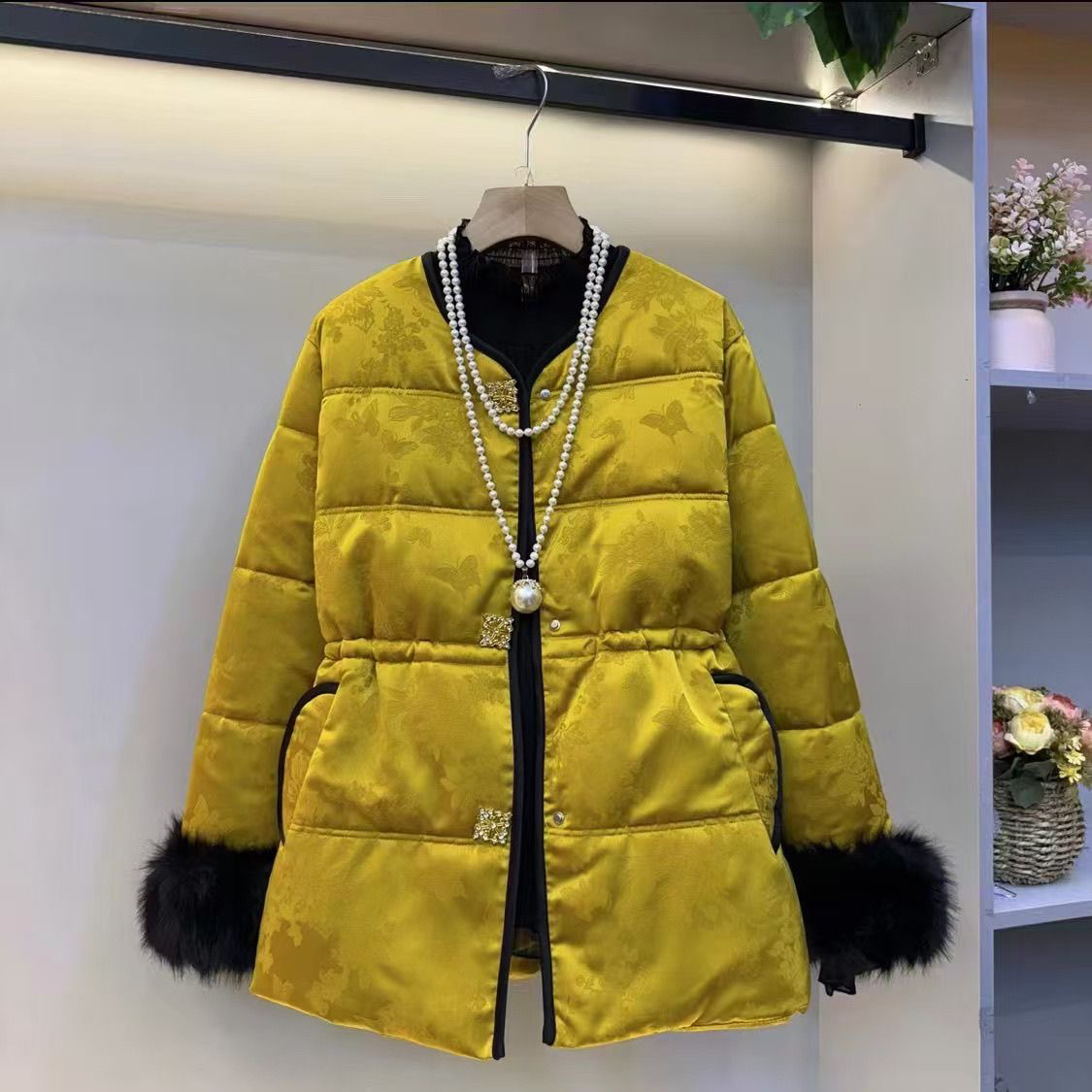 新中式国风提花毛毛袖显瘦棉服外套冬季新款新年战袍氛围感外套