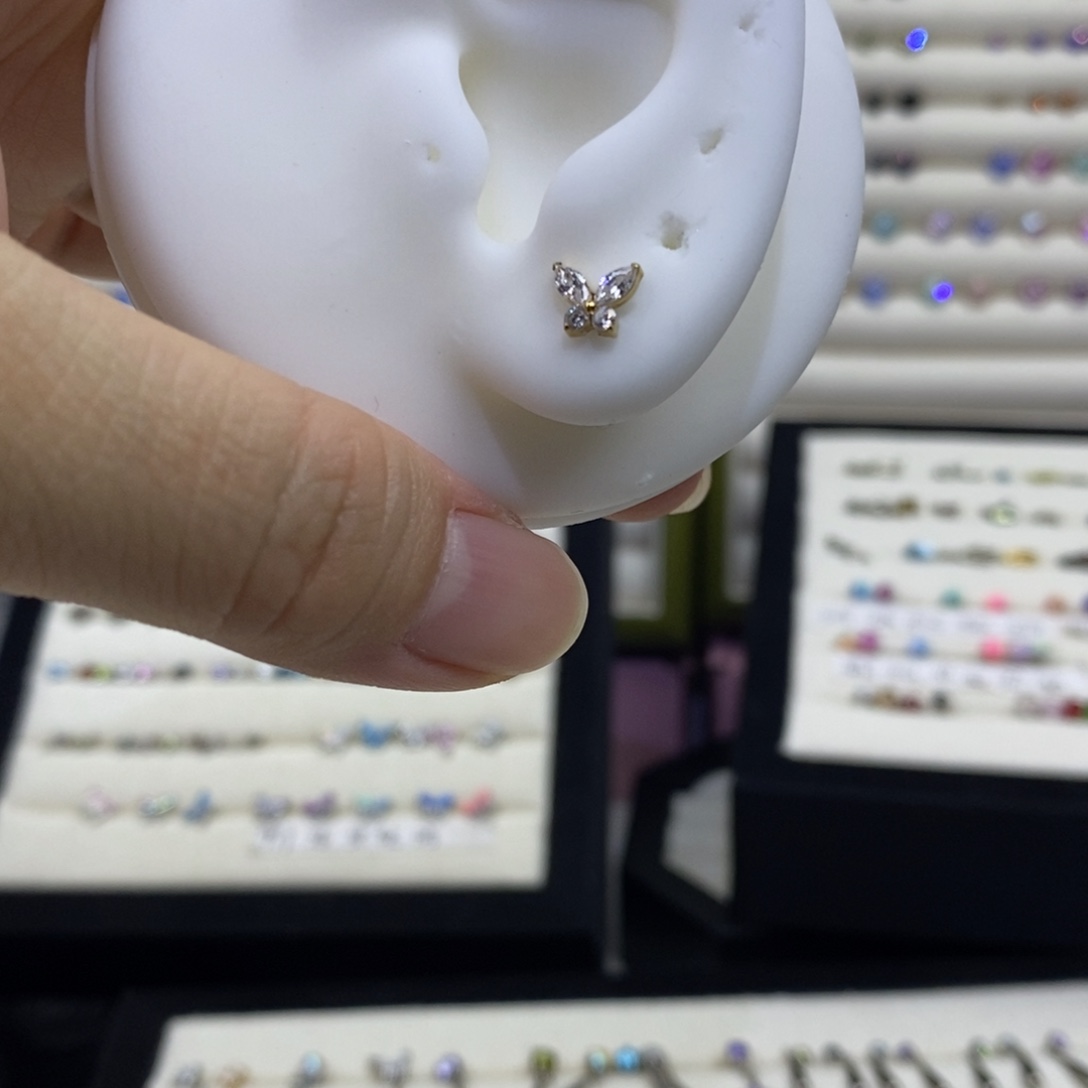 钛合金合金蝴蝶耳钉白金