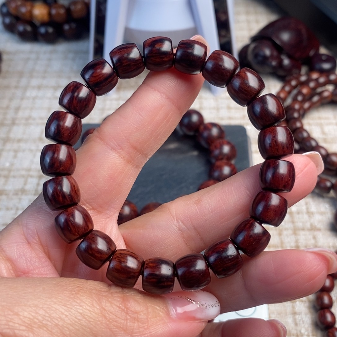 木质类9*10红降花梨公直切桶珠