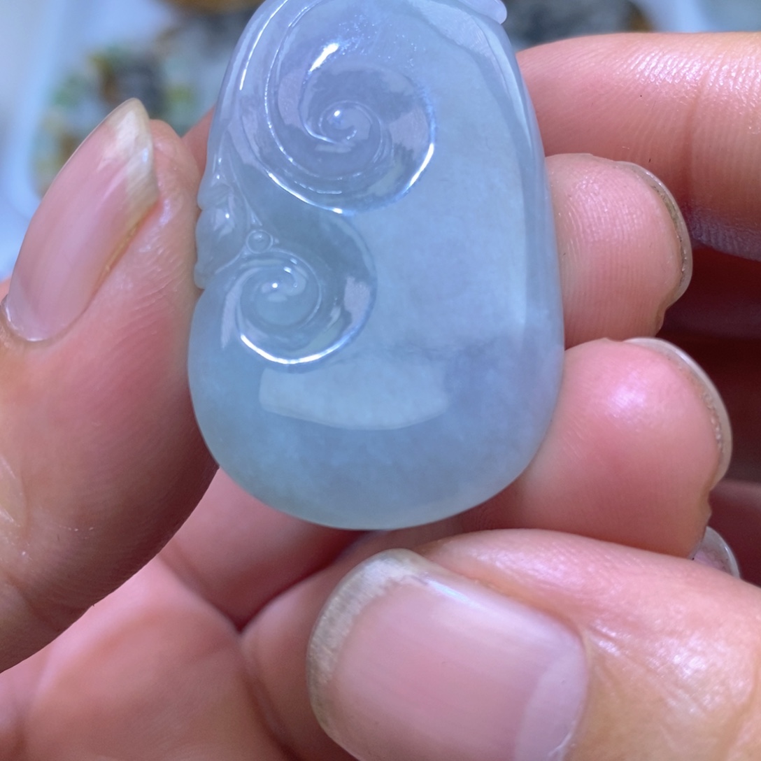 定制翡翠未镶嵌如意