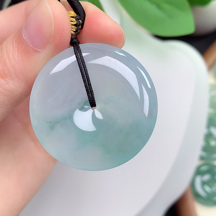 颈饰未镶嵌翡翠平安扣 35.1-6.2mm