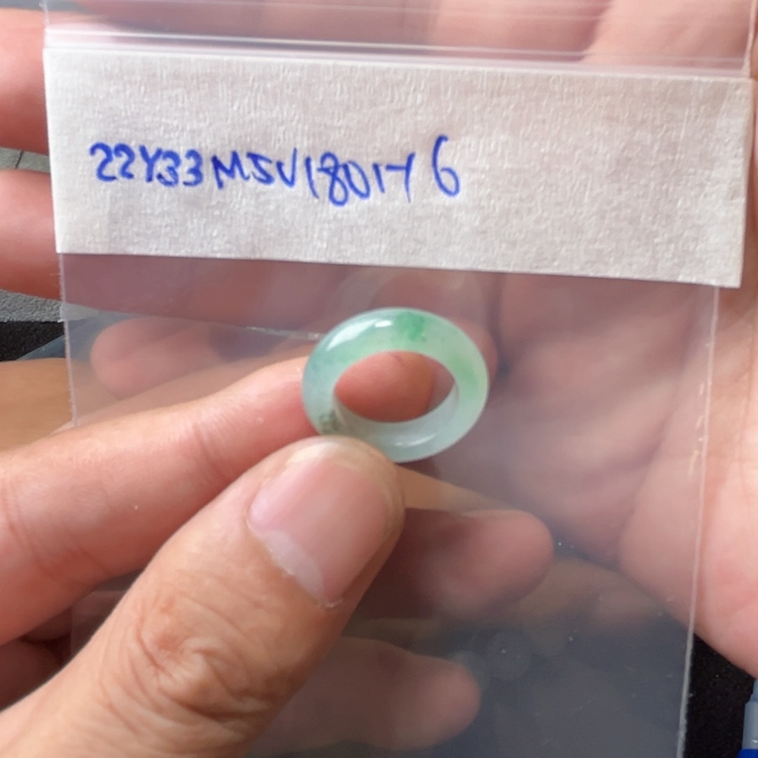 定制翡翠未镶嵌°**霞