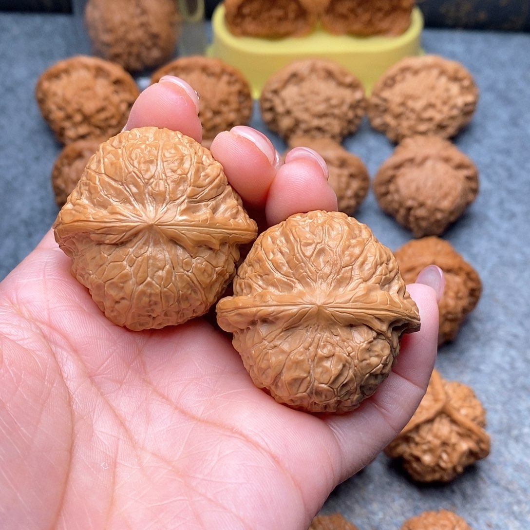 文玩核桃把件精品南瓜墩41.5