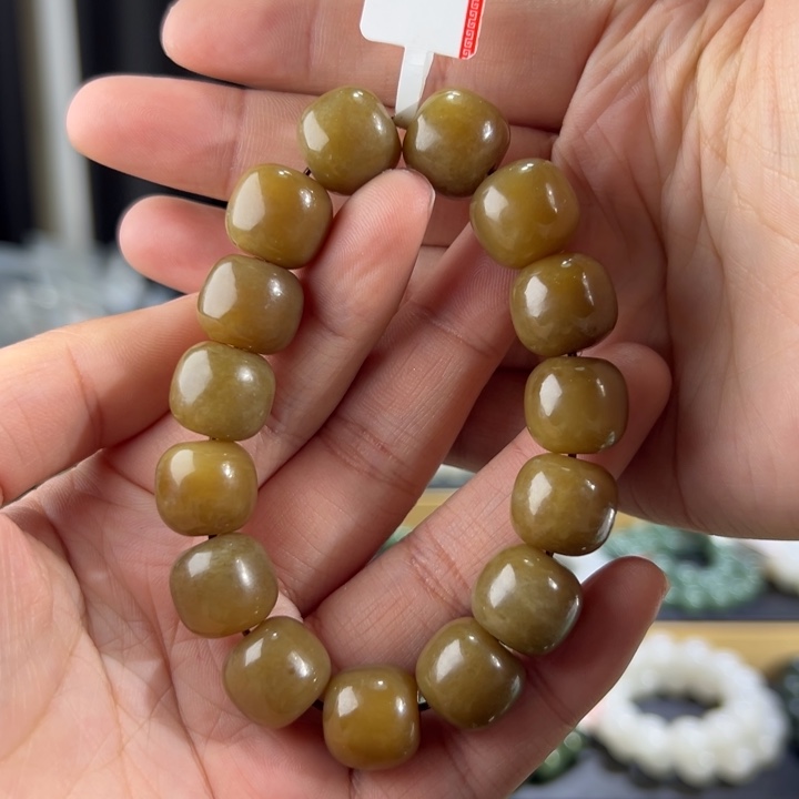 和田玉手串未镶嵌新疆且末老红糖卡14老型珠