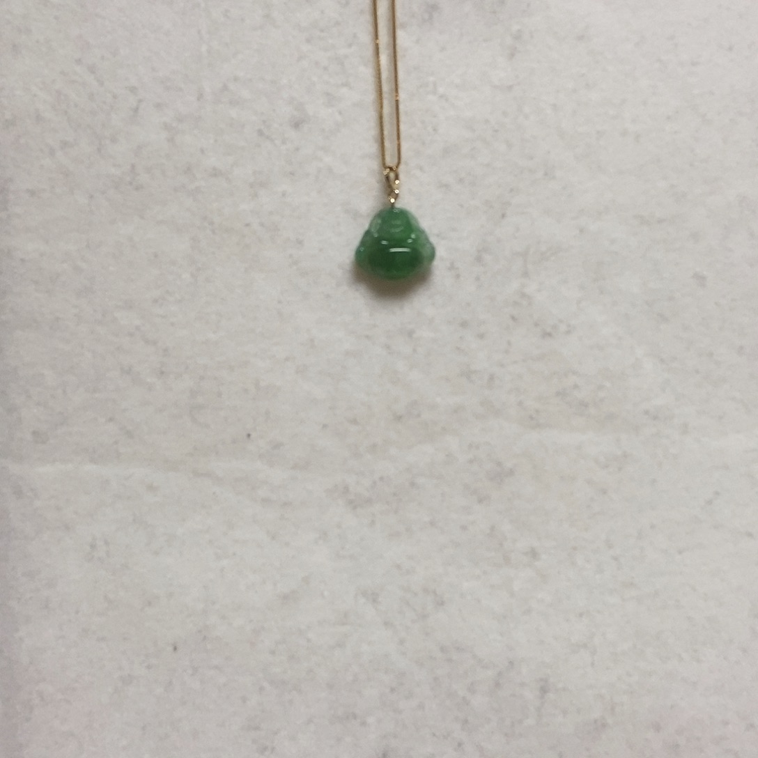 翡翠颈饰18K金镶嵌简单