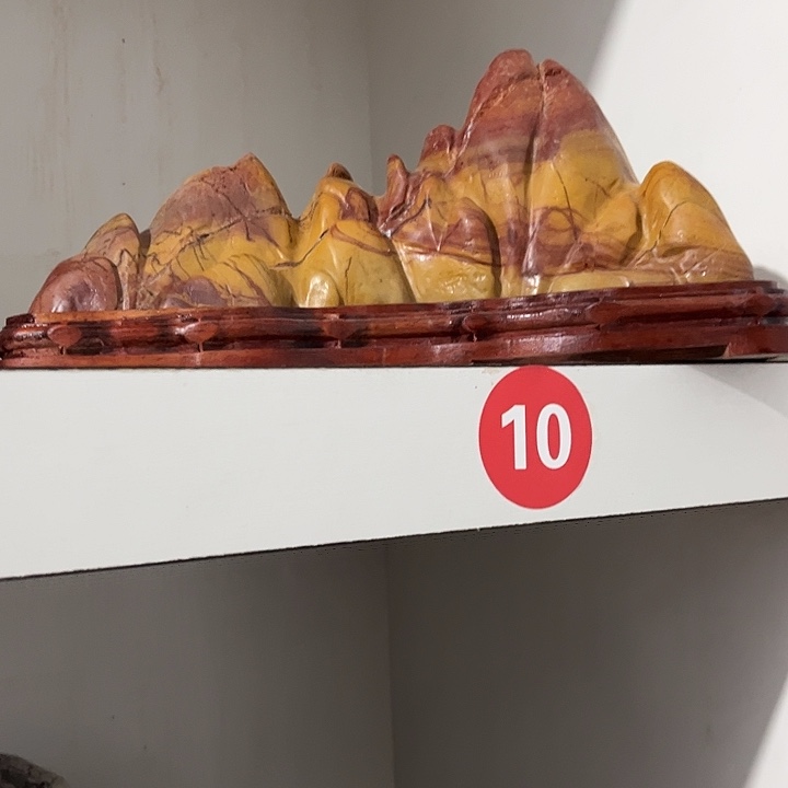 凌***》石材灵璧白灵石摆件