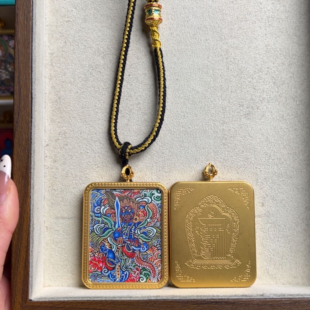 壹***顺吊坠单面定制 不动