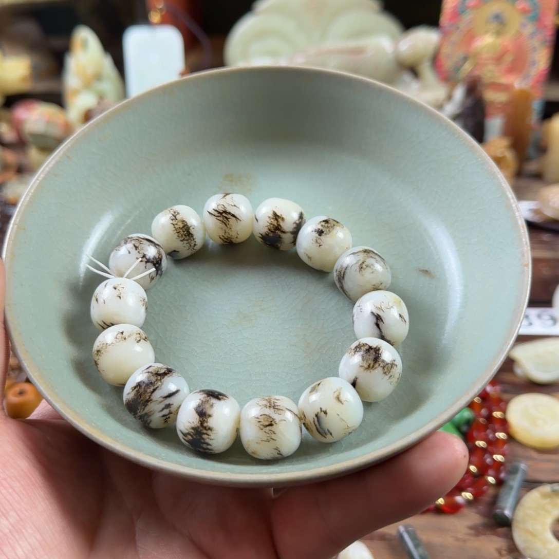 摆件顺****务富甲天下的大家庭