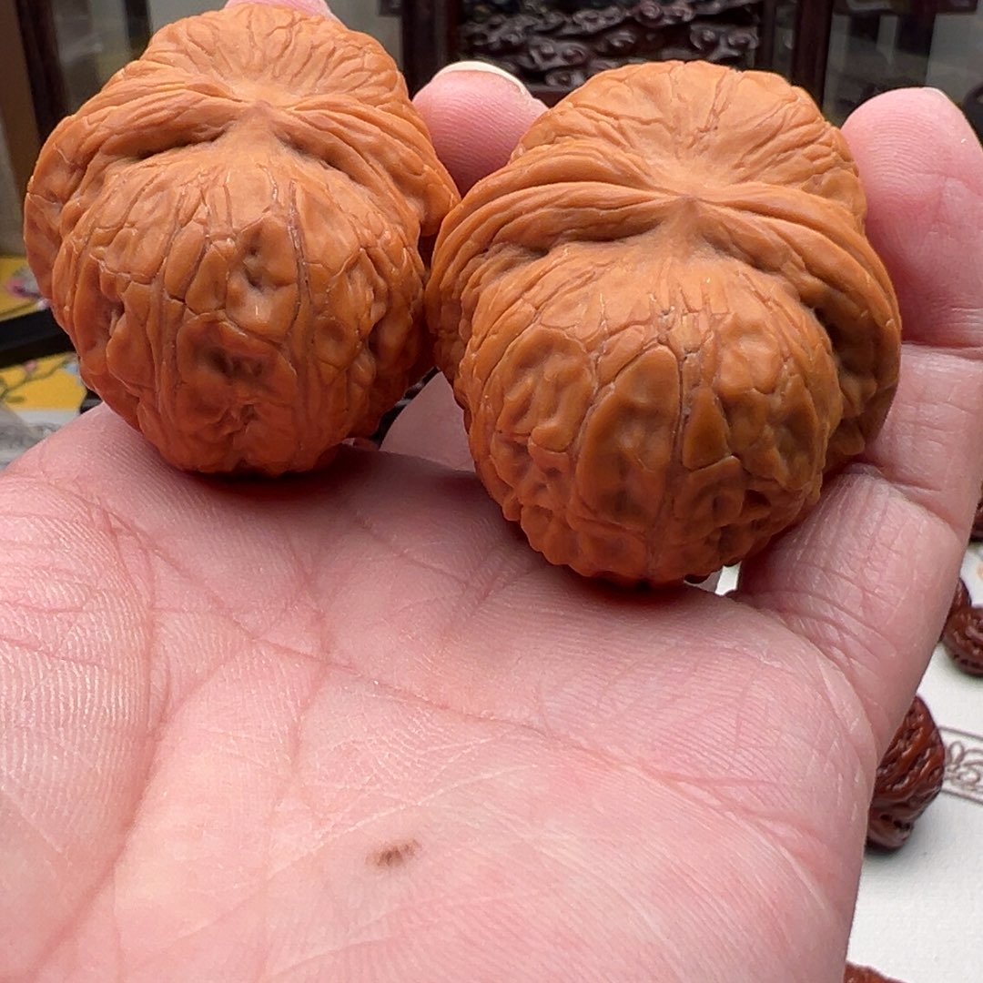 朱***叔吊坠猴头核桃元宝狮子头