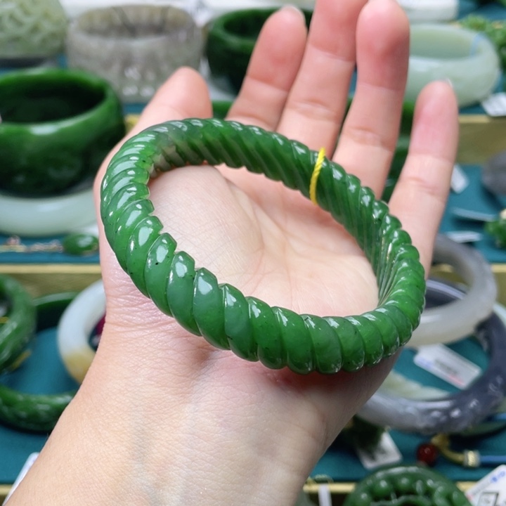 和田玉手镯58+圈口 编号16未镶嵌