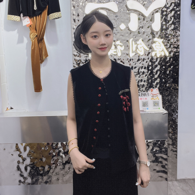 秋季新中式国风欧货高品质辣椒女马甲（衣长约61cm）