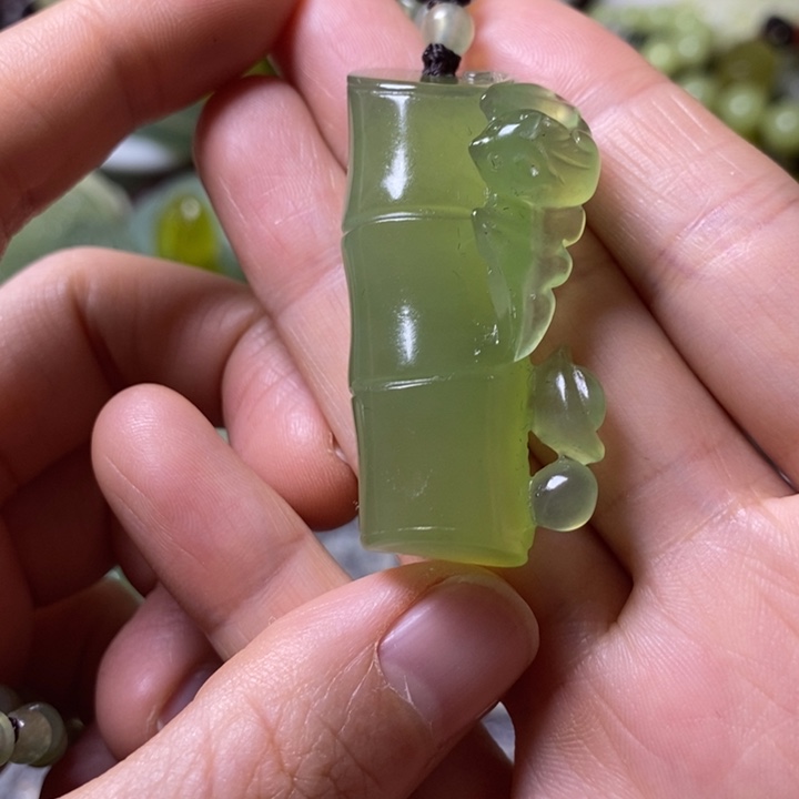 岫玉岫玉挂件未镶嵌