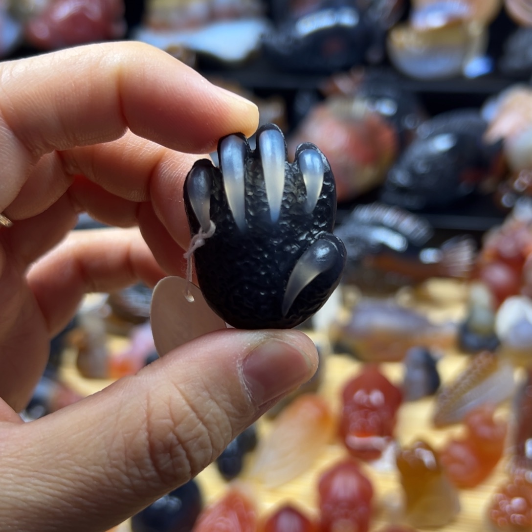 玛瑙/玉髓未镶嵌吊坠