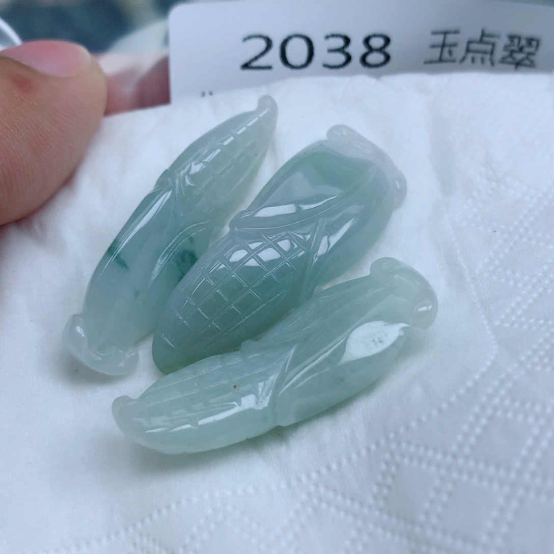 翡翠未镶嵌吊坠(不含链)吊坠